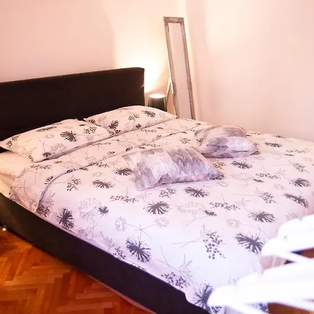Lägenhet Comfy Efi *